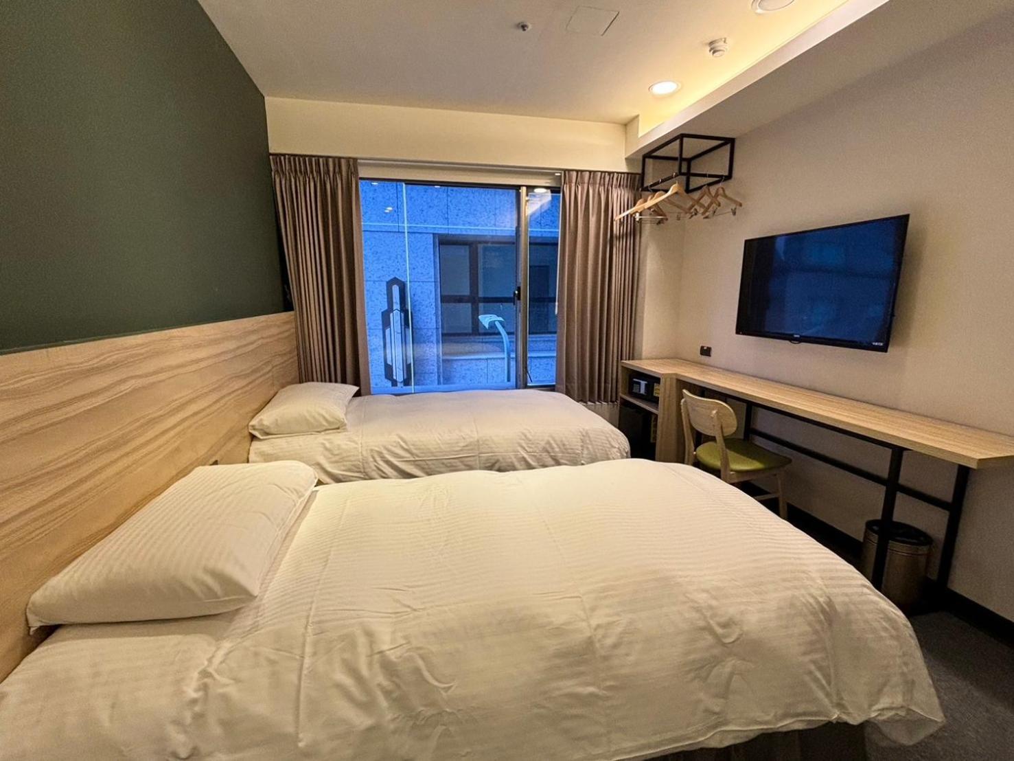Отель Formosa 101 Taipei Main Branch Экстерьер фото